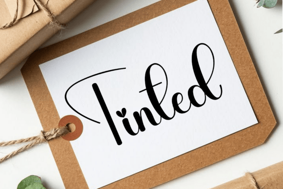 Tinted: The Sweet Handwritten Font for Joyful, Romantic Designs